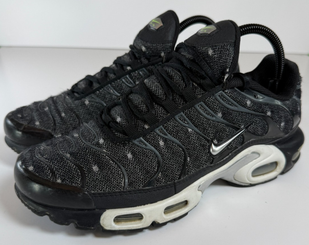 Nike Air Max Plus SE Black Chrome White Shoes DM7570 001 Mens Size 7.5